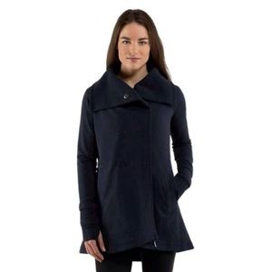 Lululemon Gratitude Wrap, Size 8